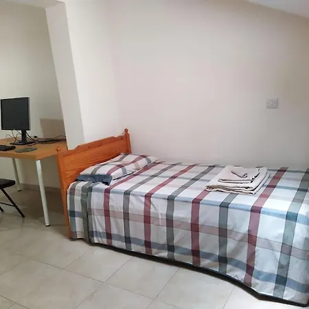 Penthouse In Nicosia Apartment *