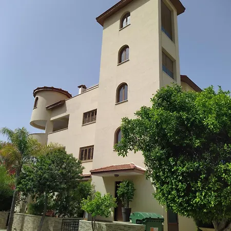 The Tower Penthouse Lejlighed *